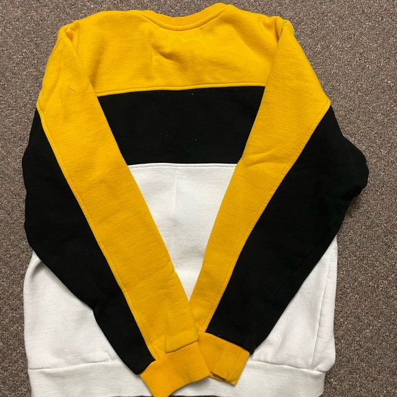 Vintage Fila Crewneck - Picture 3 of 3